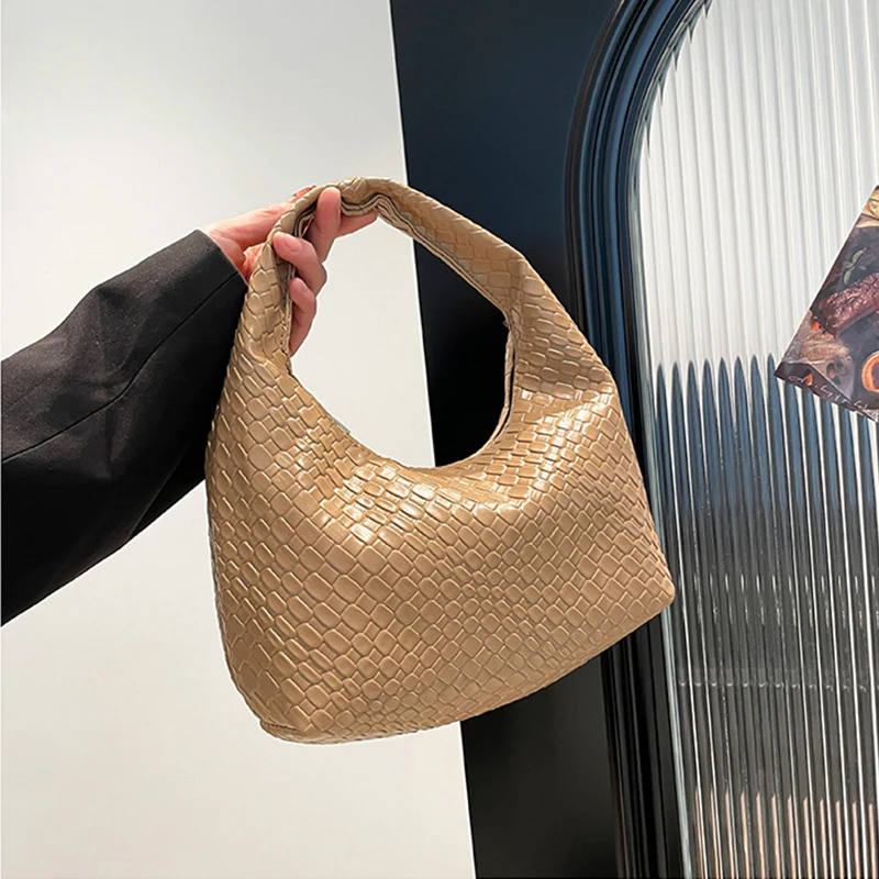 Fashion Pu Weave Bag Red Purse Underarm Bag Fashionable Crescent Mobile Phone Purse and Handbags For Women - Image 5