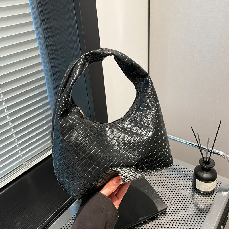 Fashion Pu Weave Bag Red Purse Underarm Bag Fashionable Crescent Mobile Phone Purse and Handbags For Women - Image 23